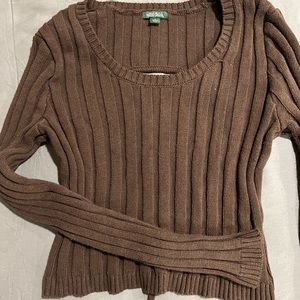 brown sweater